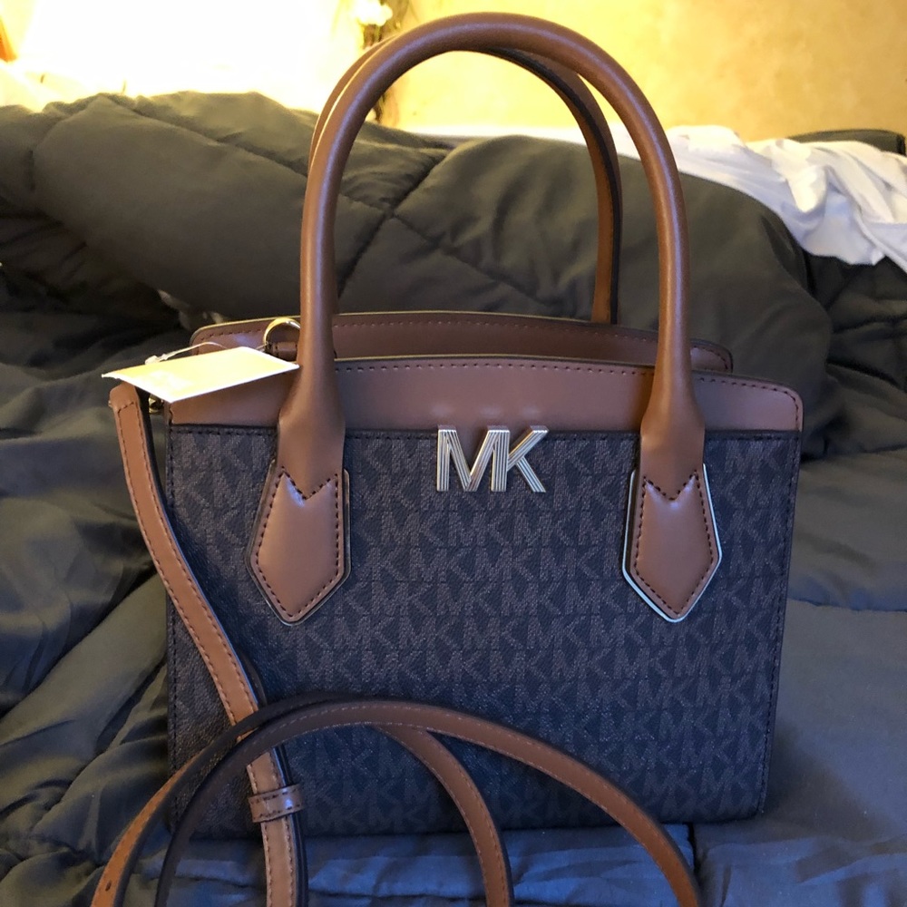 NWT Michael Kors Montgomery MD Messenger Bag